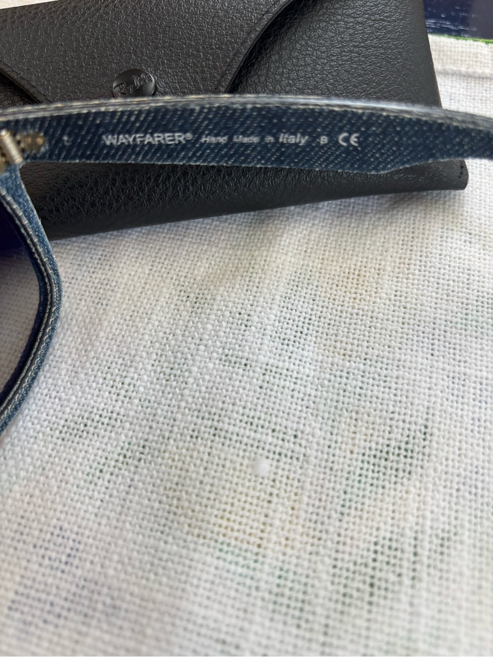 NWT-Rare Ray Ban Denim Wayfarer Sunglasses - Picture 5 of 6